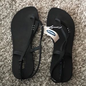 NWT old navy sandals